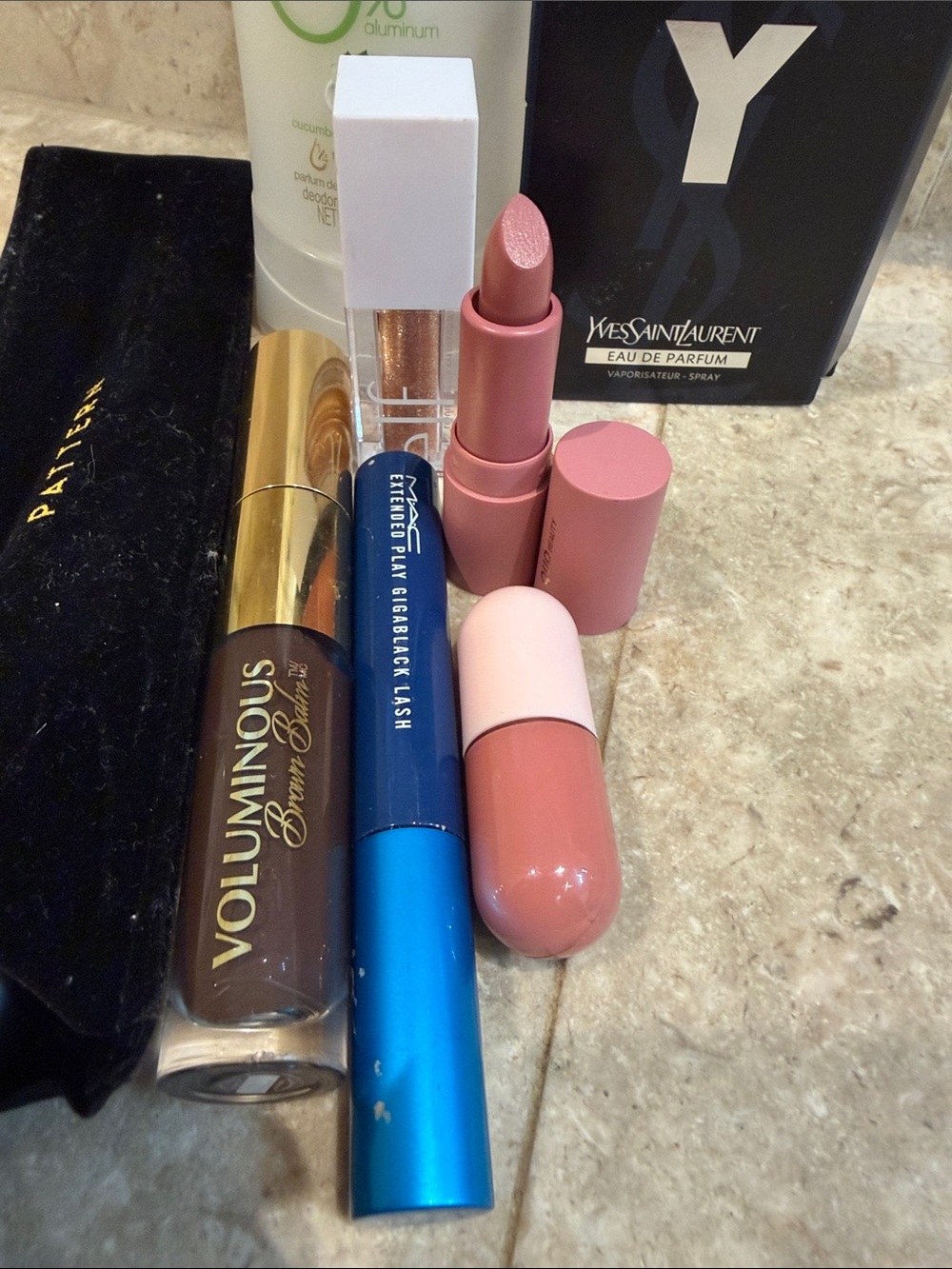 Yves Saint Laurent Neutral & MAC Pink Eyeshadow Palette with Pink Nude Lipstick - Picture 4 of 5